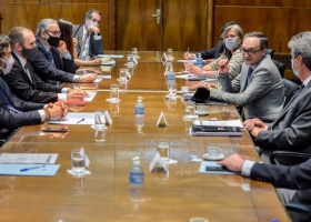 “Estrategia Nacional Agroalimentaria”: el Gobierno y el Consejo Agroindustrial avanzan en un plan conjunto