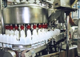 Cooperativas lácteas piden una baja en las retenciones del sector