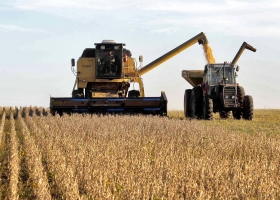 Al campo: aconsejan aprovechar las tasas negativas para financiarse