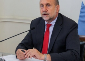 Mensaje de Perotti para el gobierno nacional: Santa Fe puede ser la cuarta “provincia petrolera” argentina si no le ponen trabas