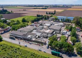 Un frigorífico paraliza su faena tras el cierre de las exportaciones de carne