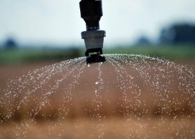 Presentaron un proyecto de ley para impulsar el riego agropecuario