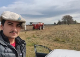 Producir en Argentina: la odisea de un joven productor para reponer la cubierta de un tractor