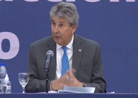 Martins aprovechó un acto oficial para volver a pedir al gobierno que reactive el congelado proyecto del Consejo Agroindustrial Argentino