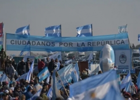 Productores autoconvocados apuntaron contra Domínguez. No venda humo.