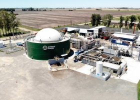 Producen energía para la red con los desechos de un frigorífico 