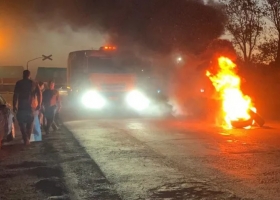 Productores cortaron “simbólicamente” una ruta y acordaron marchar a Buenos Aires