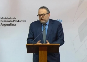 El Gobierno no descarta crear una Empresa Nacional de Alimentos