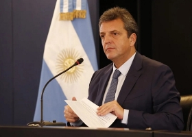 Dólar soja. En el primer día, con la medida de Sergio Massa se concretó una venta récord del grano