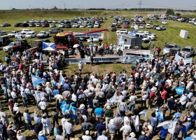 El campo le dio un ultimátum al Gobierno para que exima impuestos y amenaza con marchar a Buenos Aires
