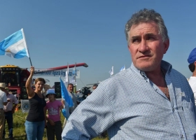 Tengo siete hectáreas, no soy ningún terrateniente: la emoción del presidente de Federación Agraria al recordar a sus padres