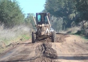 Crearon un ingenioso sistema para que el municipio les arregle los caminos