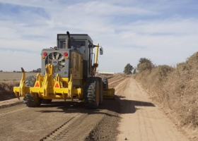 Caminos pantanosos en Córdoba Los consorcios camineros denuncian falta de fondos y ya están dejando de hacer el mantenimiento a las vías rurales