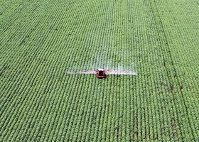 Importante avance: en un partido bonaerense se logró un inédito acuerdo sobre cómo regular el uso de agroquímicos