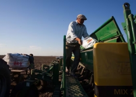 La escasez de lluvias ya está impactando en la economía se retrasa la venta de insumos de la campaña agrícola