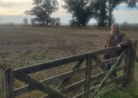 Chorearon por 30 años el fuerte mensaje de una productora porque no se terminaron obras contra las inundaciones