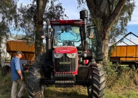 Me costó US$56.000 llega una invasión china con tractores que valen la mitad