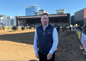 Referente mundial es la máxima figura de la principal raza de carne y quedó sorprendido por lo que vio en la Rural