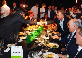Cena de Expoagro Macri se saludó con Kicillof, elogió el rumbo de Milei y reiteró que hay que eliminar las retenciones