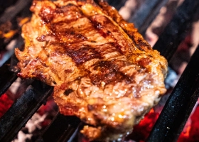 Informe bajó cinco kilos el consumo de carne vacuna y advierten que más del 25% del valor son impuestos