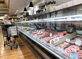 Revelan que Trump podría allanar el camino para aumentar las importaciones de carne a EE.UU. para bajar los precios