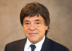 El dueño de Telefe juega para quedarse con la láctea SanCor
