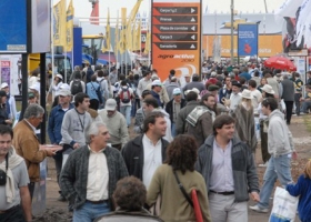 GRAN INTERÉS EMPRESARIO EN AGROACTIVA 2012