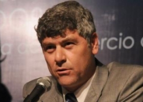 Buryaile pretende modificar las retenciones