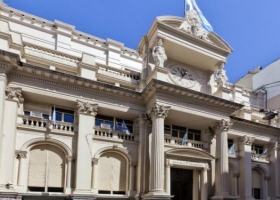Récord de aportes del BCRA para cubrir el rojo fiscal