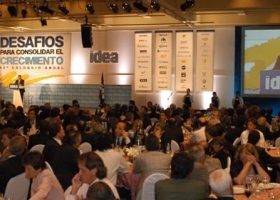 Empresarios piden al próximo gobierno una reforma fiscal para aumentar inversiones