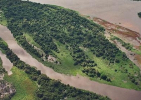 Anunciaron el proyecto para desarrollar la hidrovía Paraná-Paraguay