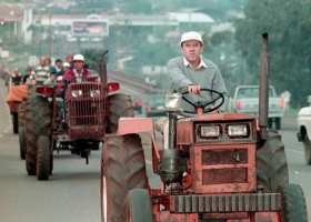 Buscan crear un "mercado libre" para los productos del campo