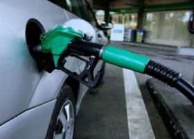 Roulet confirmó que buscan duplicar el uso de etanol en la nafta