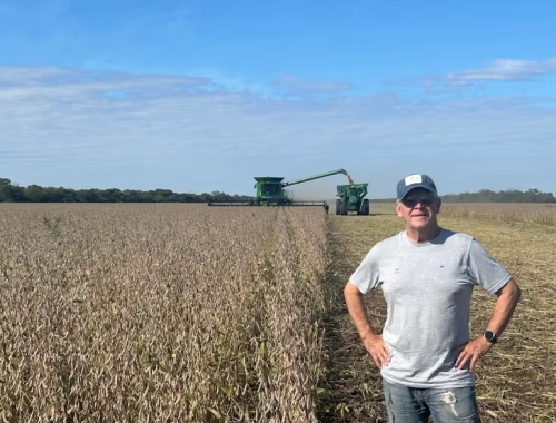 De la nada a 11.000 hectáreas la historia de un agrónomo que fundó una potencia agroindustrial en Santiago del Estero