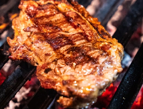 Informe bajó cinco kilos el consumo de carne vacuna y advierten que más del 25% del valor son impuestos