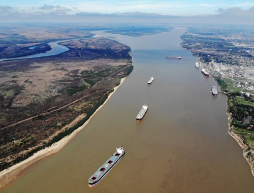 Cubre todo el año exportadores y los gremios aceiteros acordaron un aumento salarial acumulado del 29,5%