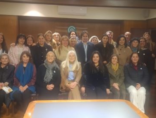  Mujeres del agro se reunieron en Coninagro para fortalecer el cooperativismo y el liderazgo femenino