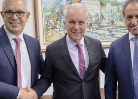 Ministros agrícolas de Argentina y Brasil buscan alternativas al aumento en el precio de los fertilizantes