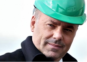 Por US$550 millones quién es el empresario que haría el imponente puerto que anunció el vocero Adorni