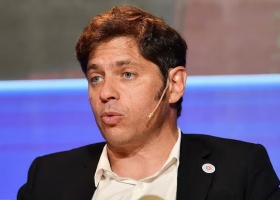 Buenos Aires. Kicillof desistió de actualizar una cuota del inmobiliario rural y anunció millonarios créditos para el agro