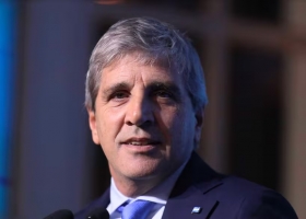 Incumplimiento de la ley fuerte advertencia de empresas de biodiésel a Luis Caputo por una millonaria pérdida