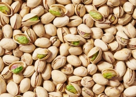 Oro verde cómo es invertir en el fruto seco que es sensación y cuánto dinero se necesita