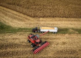 Petróleo en alza y cosecha en marcha la guerra en Medio Oriente golpea en el peor momento al agro argentino