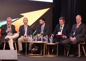 Un funcionario de Sturzenegger calculó que la Argentina pierde US$6000 millones por no proteger la innovación en semillas
