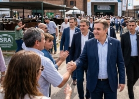 Llaryora en Palermo: Gobernar es generar trabajo para potenciar el agro