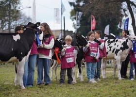 ExpoRural Rafaela: los mini presentadores se llevaron los aplausos